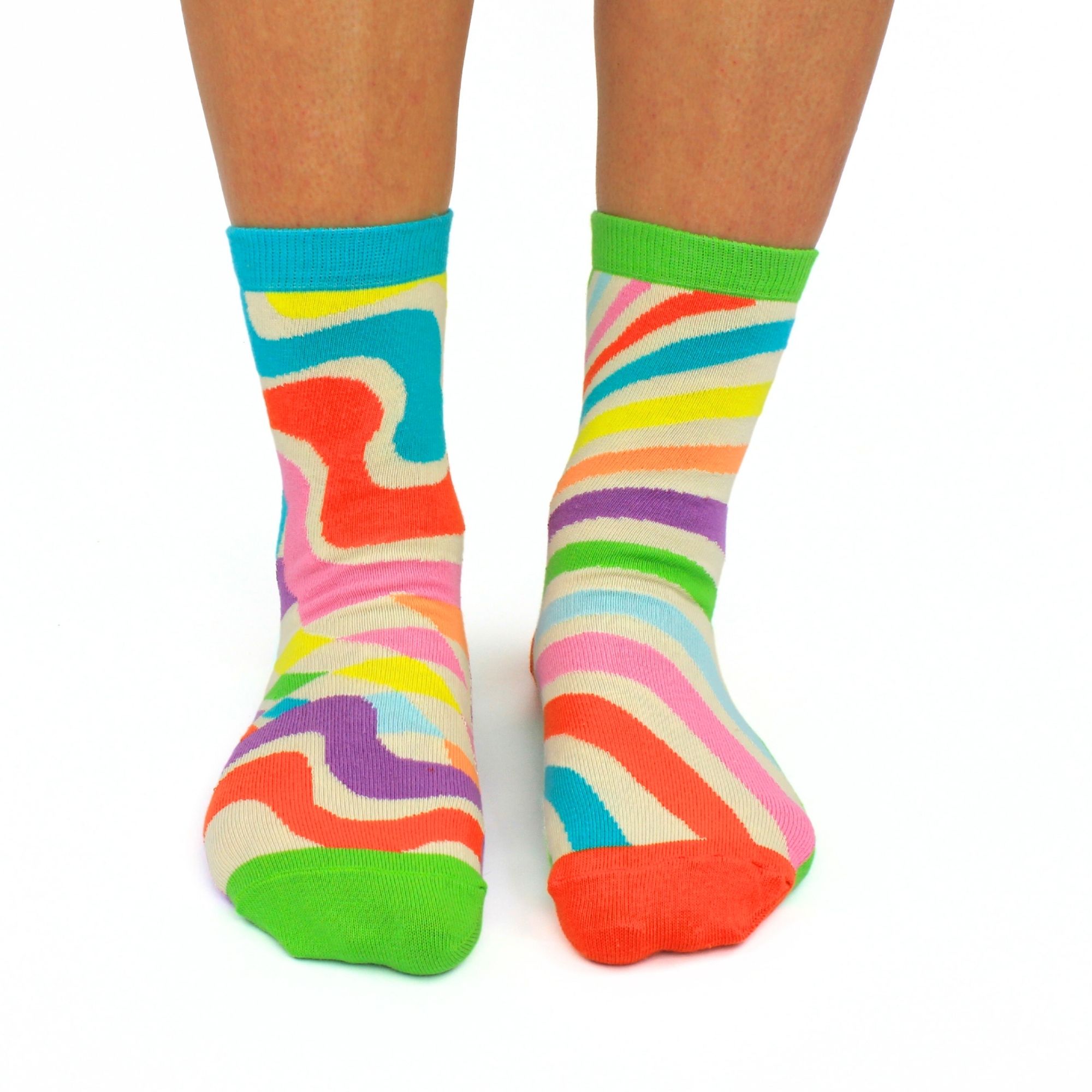 STAY GROOVY - Image 4